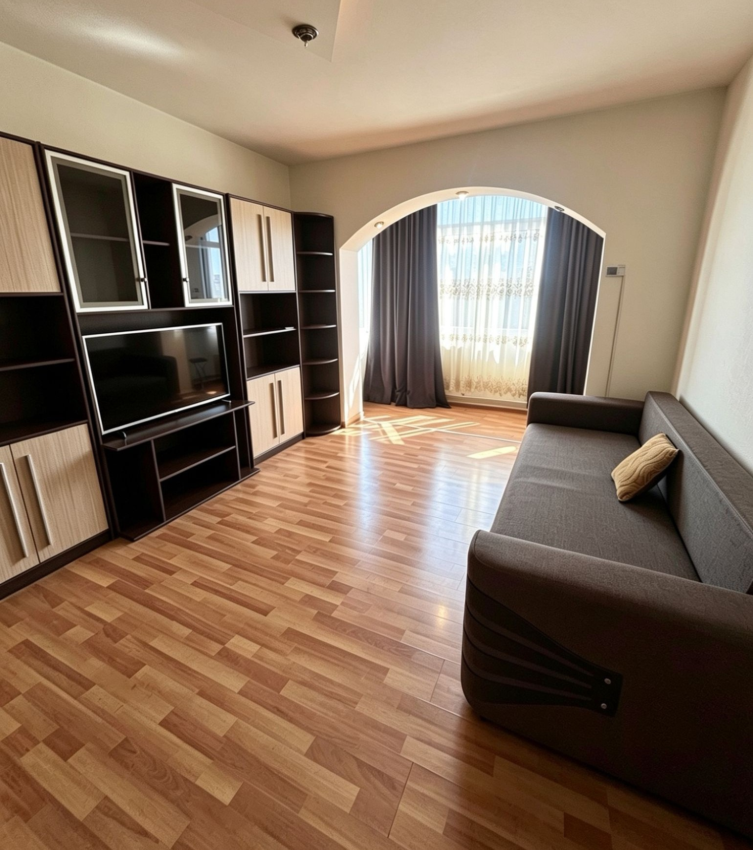 Apartament 2 camere de vânzare – Zona Craiovei, Strada Tineretului