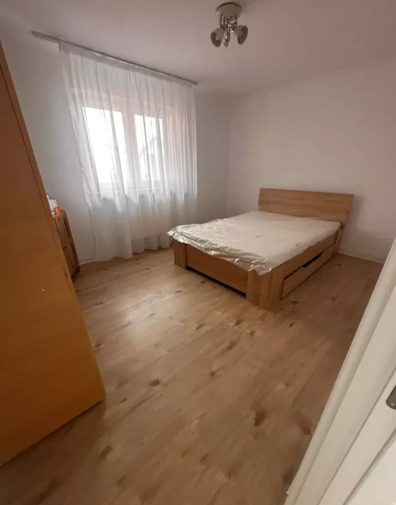 Casă individuală modernă de închiriat – zona Craiovei, Pitești