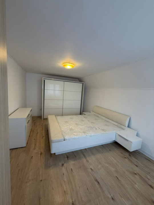 Casă individuală modernă de închiriat – zona Craiovei, Pitești